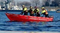 L'embarcation UMA 17, utilisée pour les sauvetages nautiques et sur glace. 