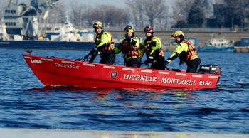 L'embarcation UMA 17, utilisée pour les sauvetages nautiques et sur glace. 